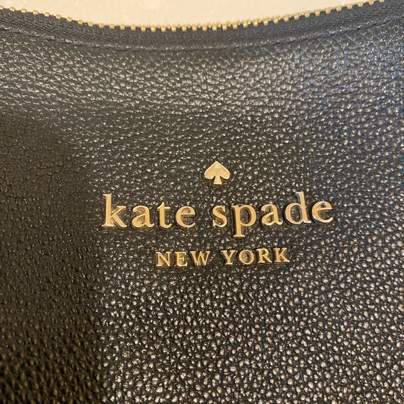 kate spade new york Leila Women's Pebbled Leather North South Crossbody Bag Blk - Picture 3 of 16